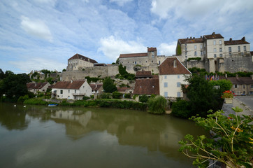 Fototapeta na wymiar Le Village de Pesmes