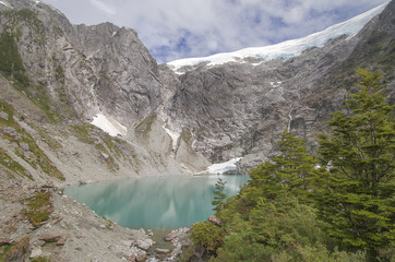 Laguna de Gnomos en el sendero Bosque Encantado del Parque Nacional Queulat, Chile.