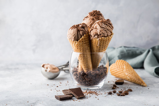 chocolate ice cream in waffle cones