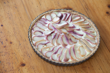 Peach Tarte / Peach Pie on a wooden table
