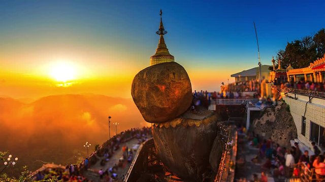 4K Timelapse of Golden rock or Kyaikhtiyo or Kyaiktiyo pagoda where is the landmark of Myanmar