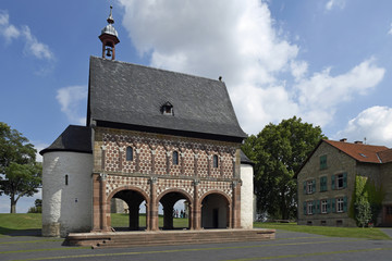 Fototapeta na wymiar königshalle in unesco welterbe kloster lorsch