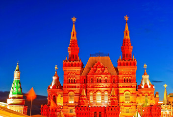 Fototapeta premium View of the State Historical Museum on Red Square in Moscow at twilight