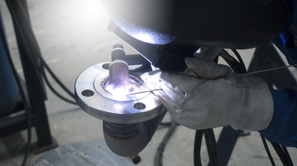 Welder Industrial welding part in Oil and Gas or Petrochemical