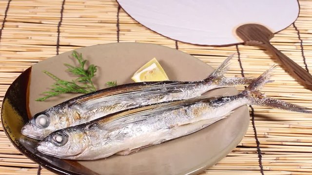 トビウオの塩焼き