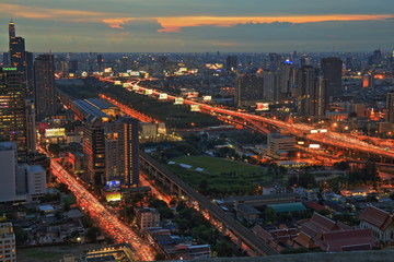 Fototapeta na wymiar Bangkok City skyline. business district of Thailand capital city