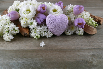 Herz mit Blumen