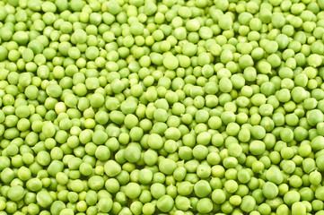 Obraz na płótnie Canvas Fresh young green peas healthy food