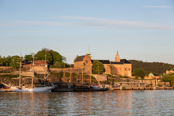 Obraz premium Oslo port and Akershus Fortress