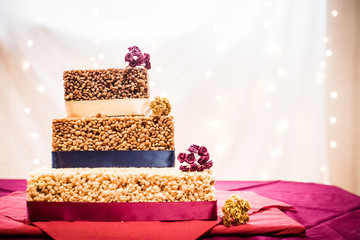 Crispy wedding cake