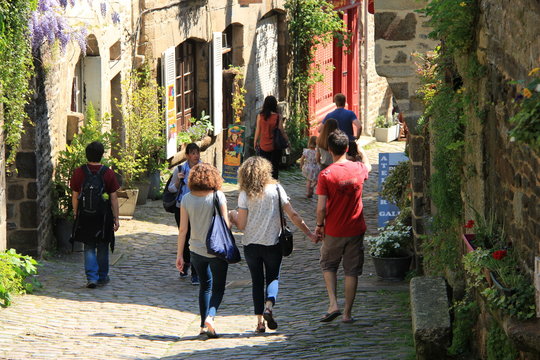 Dinan