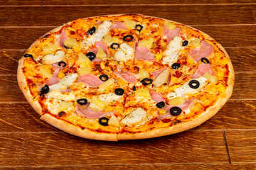 Pizza with ham and cheese