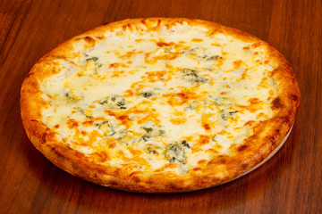 Pizza four cheese