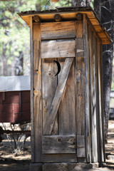 Outhouse (1810160BAND8RM)