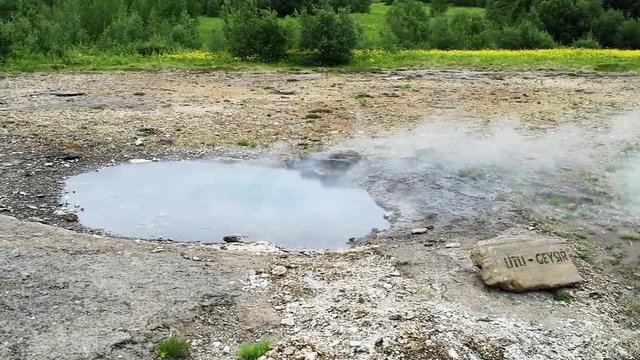 Geyser Stokkur, na Isl&acirc;ndia