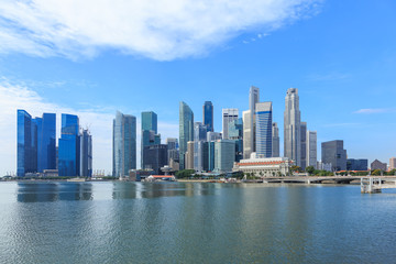 Fototapeta na wymiar Marina Bay and Financial district with skyscrapers office business building