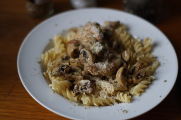 chicken cream pasta