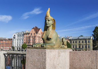 Obraz premium Sculpture of the Sphinx near the Egyptian bridge over the Fontanka river, St. Petersburg, Russia
