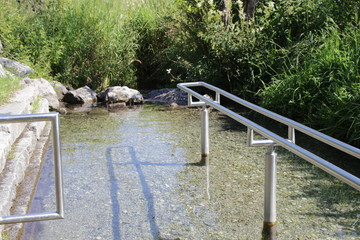 Kneippbecken in freier Natur