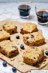 Blueberry Quinoa Oats Breakfast Bars