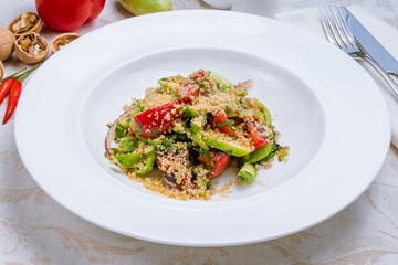 vegetable salad with nuts