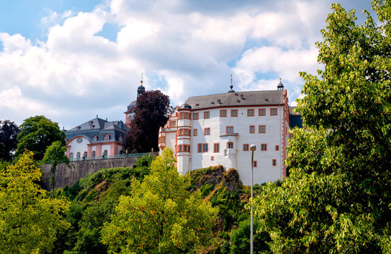 Barocke Schlossanlage in Weilburg an der Lahn