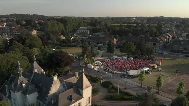 Belgian support gathered in a fanzone in Belgium for the 2018 World Cup in front of a beautiful castle.
Shot with a professionnal drone in 4K and graded in Davinci Resolve