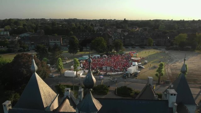 Belgian support gathered in a fanzone in Belgium for the 2018 World Cup in front of a beautiful castle.
Shot with a professionnal drone in 4K and graded in Davinci Resolve Studio Version
