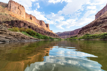 Colorado river flowing through beautiful mesas in Moab, Utah