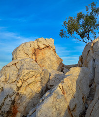 The Giant Quartz Blow