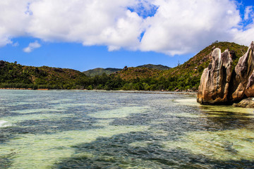 Naklejka premium Seychelles Praslin Curieuse Beach