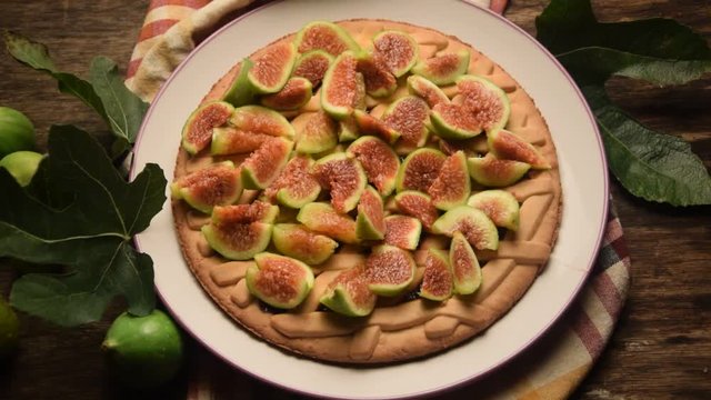 Crostata di fichi Figs pie Smokve pita F&uuml;ge f&uuml;g&eacute;t Feigen Kuchen viikunapuu tarte aux figues torta video vijgen taart 