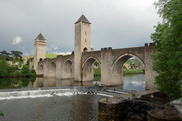 weir and bridge in Cahors city