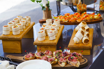 catering food varied