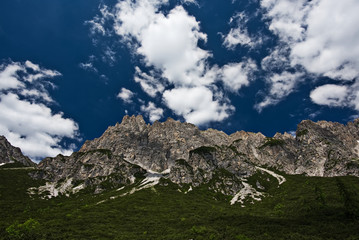 Panorama lungo la salita al Rifugio Pacherini da Forni di Sopra