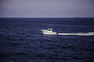 Obraz premium Boats in the distance
