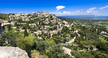 Fototapeta premium View to the village of Gordes. Vaucluse, Provence-Alpes-Côte d’Azur, France