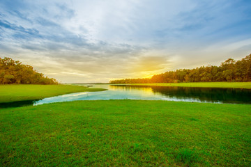 Obraz premium River, Riverbank, Springtime, Summer, Water