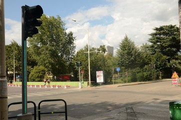 Pont des tanneurs sur la rivière Lana au centre-ville de Tirana (Albanie)
