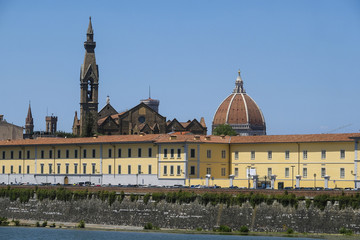 Obraz premium Florence, Italy - June, 2, 2018: embankment of Arno river in Florence