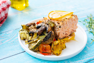 Roasted salmon with thyme and rosemary