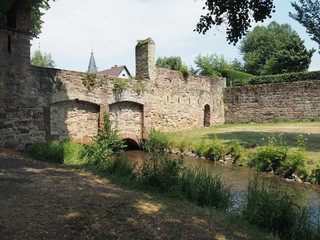 Wissembourg - Weißenburg – Weisseburch - im Elsass - mit mittelalterlichem Stadtkern
