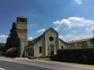 Fototapeta na wymiar Facade of the church of San Floriano in Valpolicella, Italy