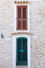 Fototapeta na wymiar Atmospheric windows in Sperlonga in central Italy