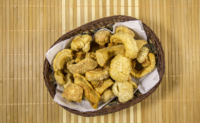 torresmo brazilian traditional food