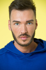 Obraz premium Beauty concept. Man with bearded face, beauty. Beauty salon. Come ugly go with beauty