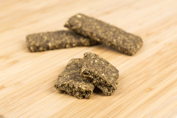 Children's natural organic chewy oat granola bars