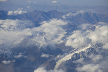 Obraz premium The beautiful view from the plane on the mountains of Pakistan 