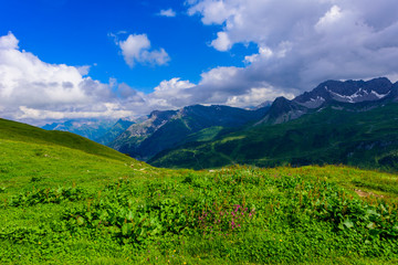 Naklejka na ściany i meble Mountain Scenery in the Alps of Austria - Hiking in the highland of Europe