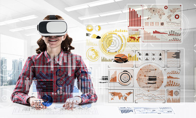 Virtual reality goggles for educational purposes